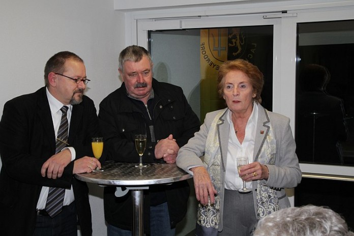 Ortsvorsteher Claus Schick, Werner Liborius (VdK), Hildrun Siegrist (Vorsitzende VdK Ortsverband Lachen-Speyerdorf-Duttweiler)